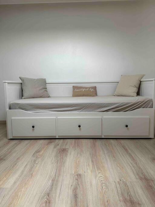 Apartamento T2 Mezzanine 300m Narbona