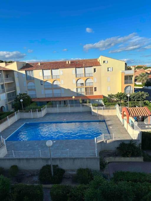 Apartamento T2 Mezzanine 300m *
